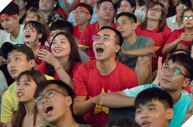 Olympic Việt Nam - Olympic Syria: Cả nước mong tin thắng trận 25