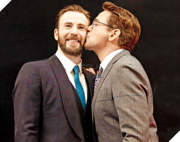 Iron-Man chơi trội thiết kế riêng một chiếc xe hơi lấy chủ đề của Captain America - Ảnh 2.