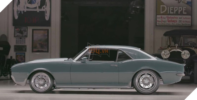 Iron-Man chơi trội thiết kế riêng một chiếc xe hơi lấy chủ đề của Captain America - Ảnh 3.