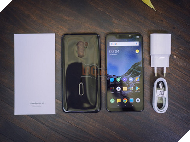 POCOPHONE F1 - Máy mạnh, pin trâu và tản nhiệt nước đúng giấc mơ của game thủ 4