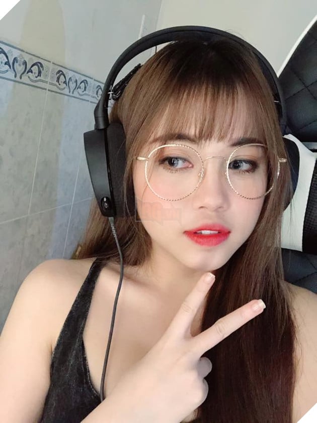 Streamer Lai Lai là ai, tại sao lại hot đến như vậy?