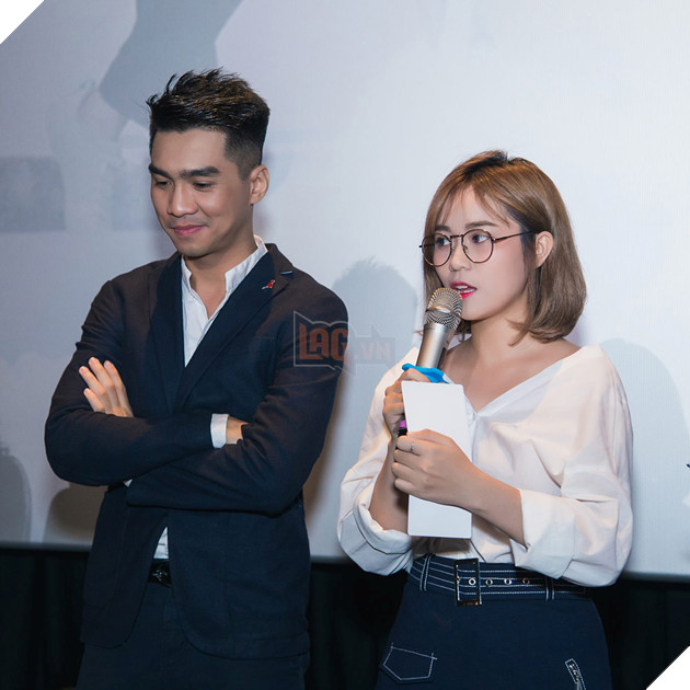 Oops Banana bắt gặp Misthy và Pew Pew đi mua đất xây nhà?