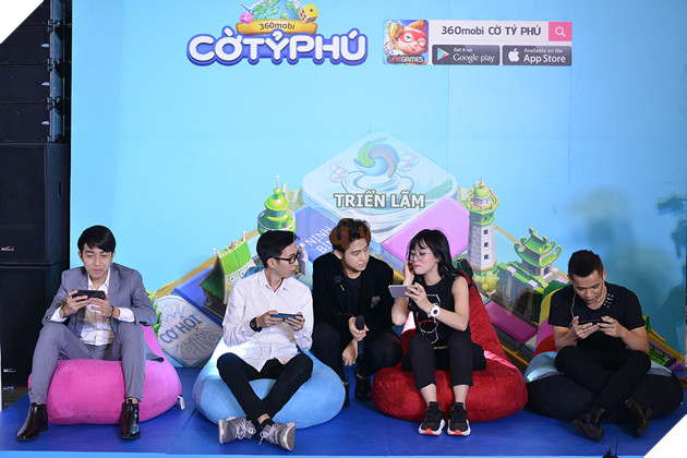 Oops Banana bắt gặp Misthy và Pew Pew đi mua đất xây nhà? 3