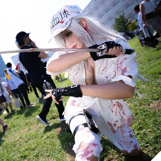 Lạ mắt với cosplay về tế bào Bạch Cầu ngực khủng trong Manga Hataraku Saibou - Ảnh 7.