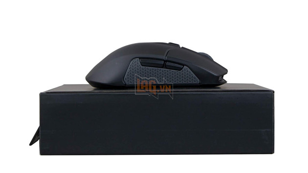 Review Steelseries Sensei 310 - chú chuột chơi game phù hợp với mọi đối tượng 7