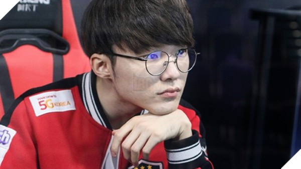 LMHT: Dù vô địch thế giới mùa 7, thế nhưng Crown vẫn ghen tị với sự nổi tiếng của Faker - Ảnh 2.