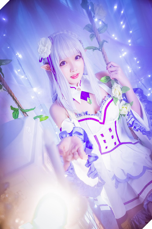 Cosplay tuyệt đẹp về nàng công chúa tóc trắng Emilia trong Re:Zero - Ảnh 4.