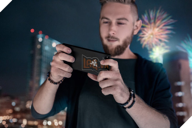 Razer Phone 2 lộ thông số với dung lượng lưu trữ khủng không thua Samsung Galaxy Note 9