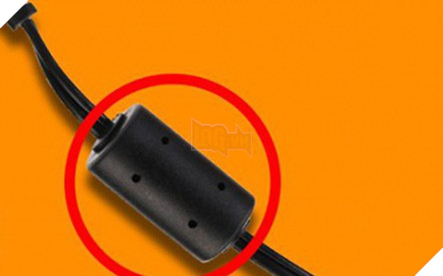 DÃ¹ng laptop bao nhiÃªu nÄm, cuá»i cÃ¹ng tÃ´i cÅ©ng hiá»u cá»¥c mÃ u Äen trÃªn dÃ¢y sáº¡c nÃ y Äá» lÃ m gÃ¬ - áº¢nh 1.