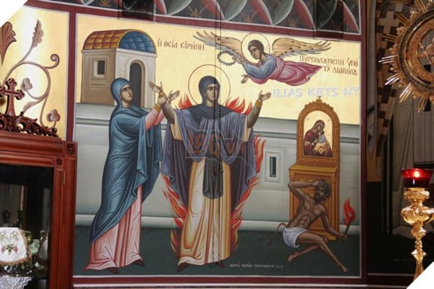 Giải thích ý nghĩa đoạn kết bị cắt và từng Easter Eggs tồn tại trong The Nun mà bạn đã bỏ qua 4