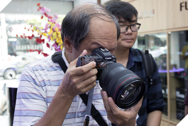 Trên tay nhanh Canon EOS R - siêu phẩm Mirrorless Full Frame đầu tiên của Canon 20