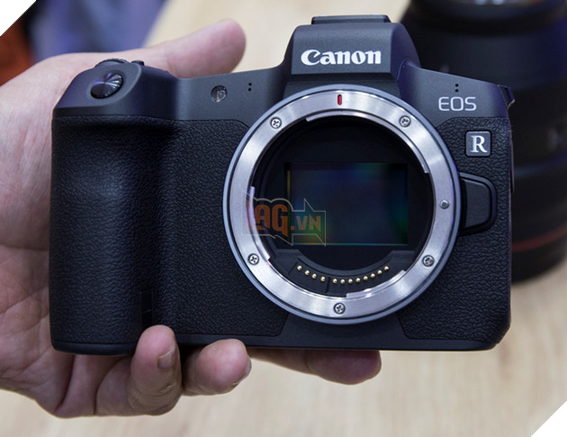 Trên tay nhanh Canon EOS R - siêu phẩm Mirrorless Full Frame đầu tiên của Canon 3