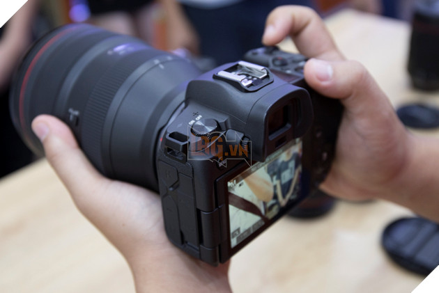 Trên tay nhanh Canon EOS R - siêu phẩm Mirrorless Full Frame đầu tiên của Canon 28