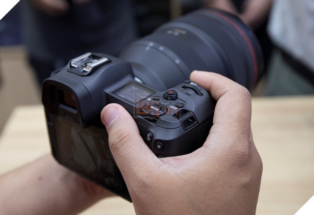 Trên tay nhanh Canon EOS R - siêu phẩm Mirrorless Full Frame đầu tiên của Canon 29