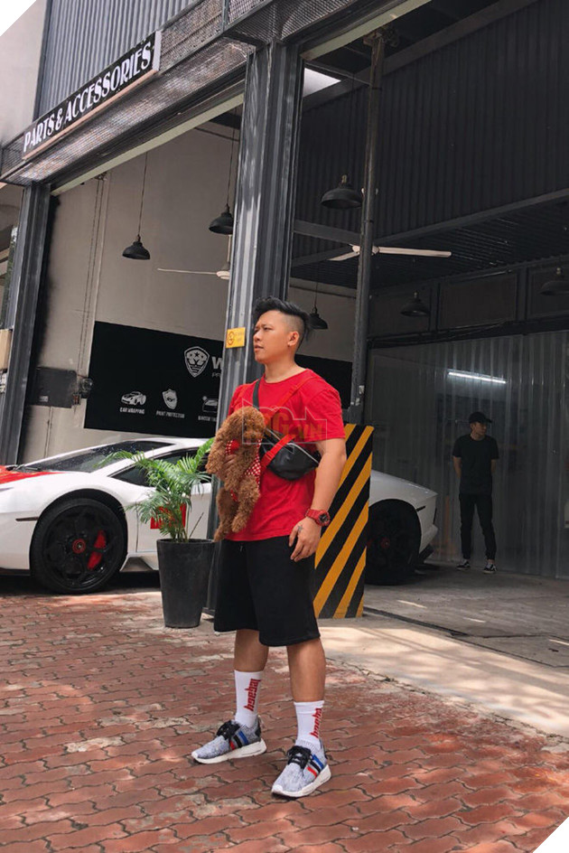 Thanh niên khiến dân mạng cười sái quai hàm vì đưa chó đi chụp ảnh thẻ làm... giấy khai sinh!