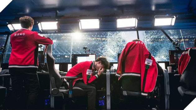 Faker kỷ niệm cột mốc 2000 ngày từ lần đầu tiên xuất hiện tại giải đấu chuyên nghiệp LMHT Hàn Quốc - Ảnh 2.