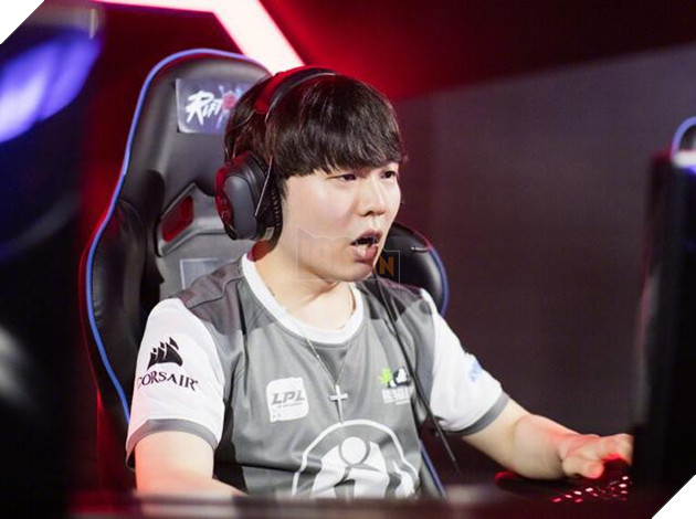 LMHT: Vô địch LCK mùa Hè 2018, ngôi sao trẻ đường giữa của KT Rolster bắt đầu muốn vượt qua cả Faker - Ảnh 5.
