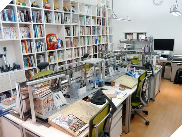 Ghé thăm nơi làm việc của các mangaka nổi tiếng, trông chỗ của tác giả One Piece mà cạn lời - Ảnh 8.