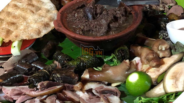 Hà Nội sẽ tổ chức tuyên truyền, vận động người dân từ bỏ thói quen ăn thịt chó /// Ảnh Phan Hậu