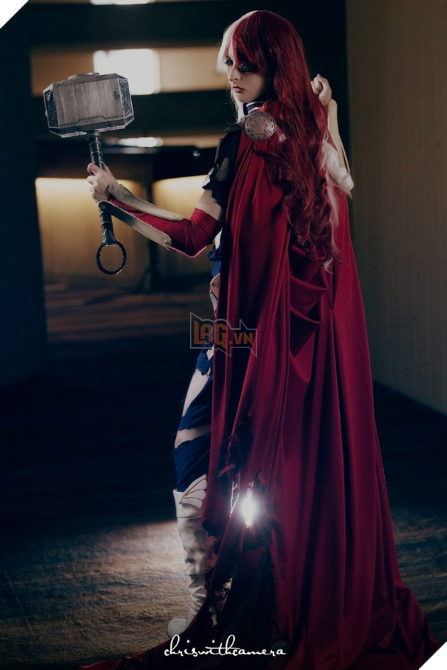 Chiêm ngưỡng bộ ảnh gợi cảm khi các nữ Cosplayer xinh đẹp hóa thân thành siêu anh hùng Avengers phong cách My Hero Academia - Ảnh 5.