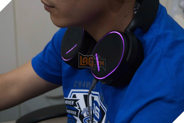 Đánh giá Steelseries Arctis 5: Tai nghe chơi game tốt nhất trong tầm giá 2,5 triệu 7