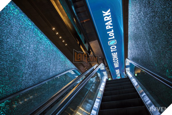 Phản ứng của cộng đồng LMHT về LoL PARK - ngôi nhà mới của LCK: Tạm biệt buồng thi đấu cách âm - Ảnh 1.