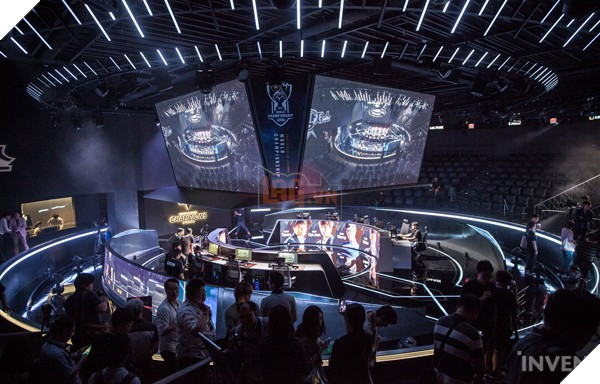 Phản ứng của cộng đồng LMHT về LoL PARK - ngôi nhà mới của LCK: Tạm biệt buồng thi đấu cách âm - Ảnh 2.