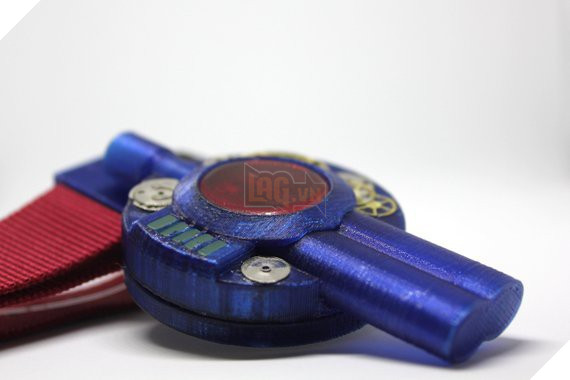 Thanh niên 15 tuổi chế tạo máy bắn tơ nhện rồi đem bán, giúp nhiều người hiện thực hóa ước mơ làm Spider-man - Ảnh 6.