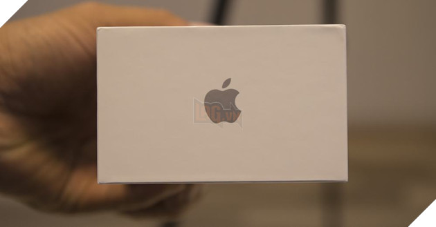 Trải nghiệm nhanh iPhone Xs Max Silver 256GB đầu tiên tại Việt Nam 5