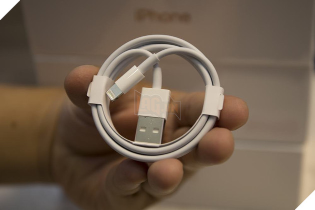 Trải nghiệm nhanh iPhone Xs Max Silver 256GB đầu tiên tại Việt Nam 10