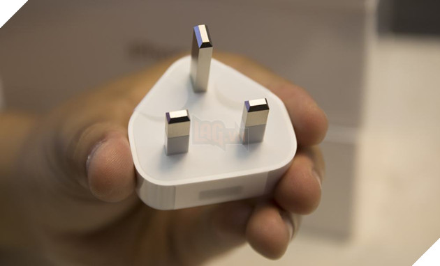 Trải nghiệm nhanh iPhone Xs Max Silver 256GB đầu tiên tại Việt Nam 11