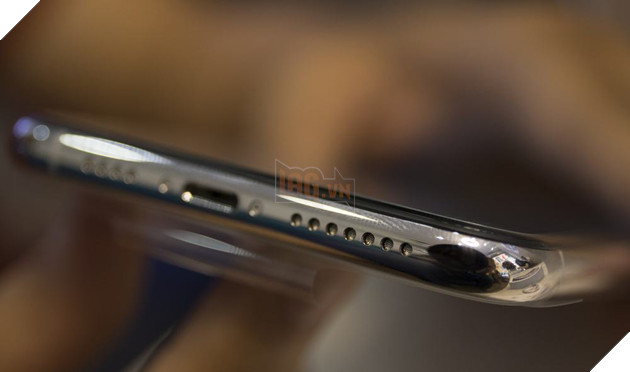 Trải nghiệm nhanh iPhone Xs Max Silver 256GB đầu tiên tại Việt Nam 18