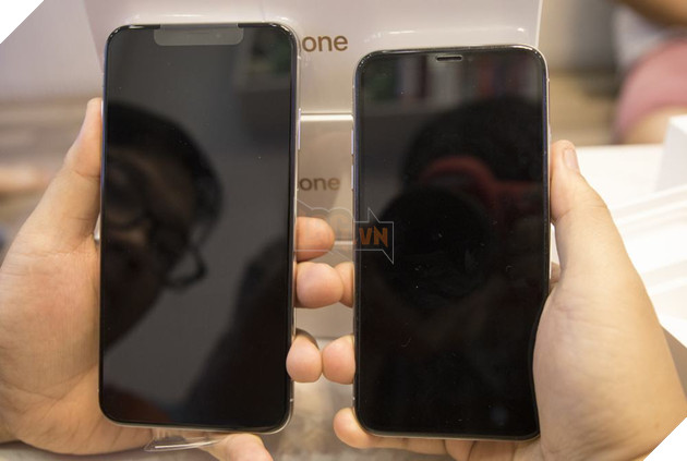 Trải nghiệm nhanh iPhone Xs Max Silver 256GB đầu tiên tại Việt Nam 21