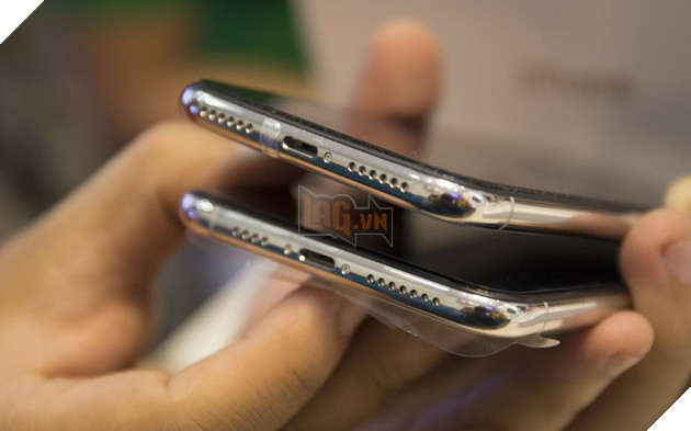 Trải nghiệm nhanh iPhone Xs Max Silver 256GB đầu tiên tại Việt Nam 26