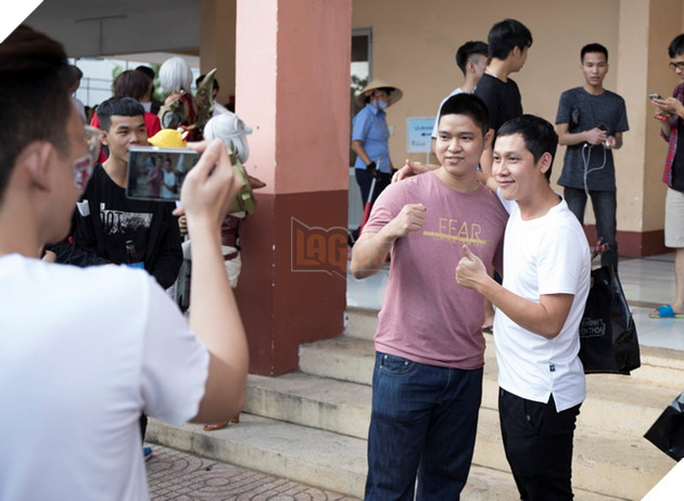 Toàn cảnh trận Chung Kết VCS Mùa Hè 2018 - Hào hứng chào mừng Phong Vũ Buffalo với tấm vé CKTG 7