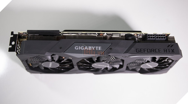Trên tay nhanh Gigabyte RTX 2080 Gaming OC 8GB - Chiếc RTX 2080 rẻ nhất giá chỉ 26 củ  10