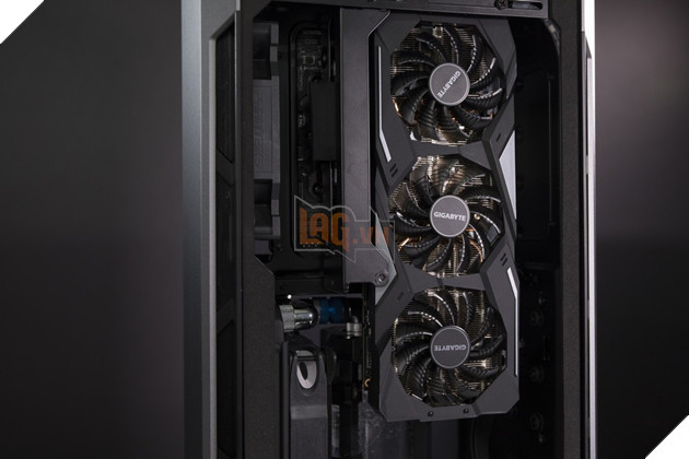 Trên tay nhanh Gigabyte RTX 2080 Gaming OC 8GB - Chiếc RTX 2080 rẻ nhất giá chỉ 26 củ  20