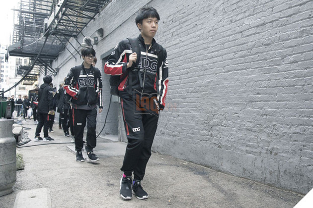 LMHT - Những sự thật thú vị về Vòng bảng các kỳ CKTG: Cloud 9 đã ám quẻ các đội tuyển Trung Quốc như thế nào? - Ảnh 3.