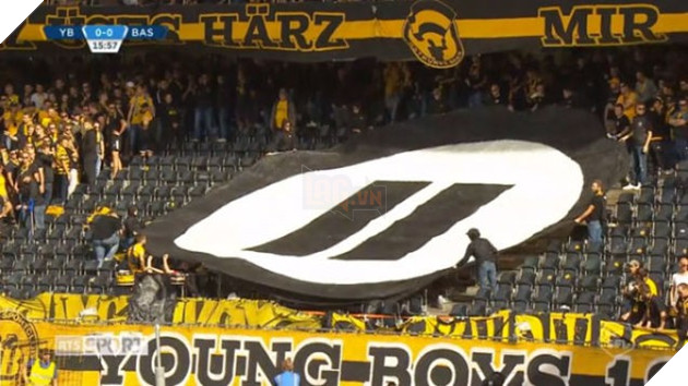 Câu lạc bộ bỏ bóng đá đi đầu tư cho esport, fan ruột ném cả gamepad để phản đối - Ảnh 2.