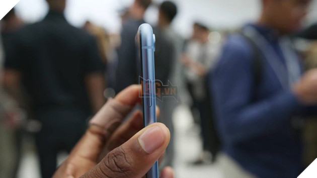 Soi kỹ từng màu của XR, mẫu iPhone dự kiến bán chạy hơn cả XS và XS Max - Ảnh 11. Soi kỹ từng màu của XR, mẫu iPhone dự kiến bán chạy hơn cả XS và XS Max - Ảnh 11.