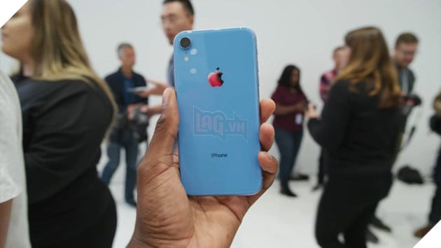 Soi kỹ từng màu của XR, mẫu iPhone dự kiến bán chạy hơn cả XS và XS Max - Ảnh 9. Soi kỹ từng màu của XR, mẫu iPhone dự kiến bán chạy hơn cả XS và XS Max - Ảnh 9.