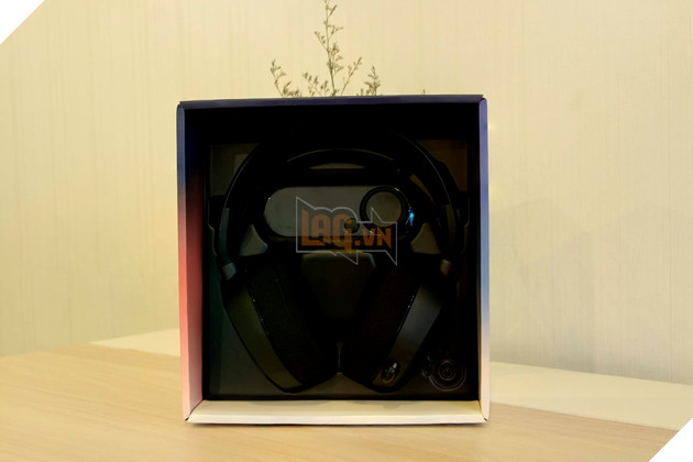 Tren tay nhanh Steelseries Arctis Pro + DAC: Tai nghe choi game cho gamer try-hard 2 Trên tay nhanh Steelseries Arctis Pro + DAC: Tai nghe chơi game cho gamer try-hard 2
