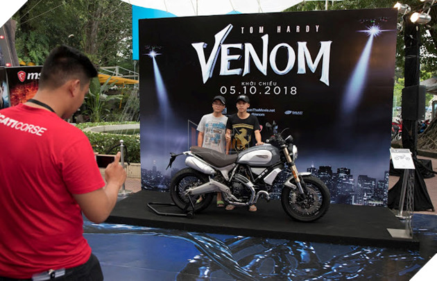 Ly Hai Minh Ha, Zero 9 cung hang loat sao Viet tham gia chao don Venom den Viet Nam 20 Lý Hải Minh Hà, Zero 9 cùng hàng loạt sao Việt tham gia chào đón Venom đến Việt Nam 20
