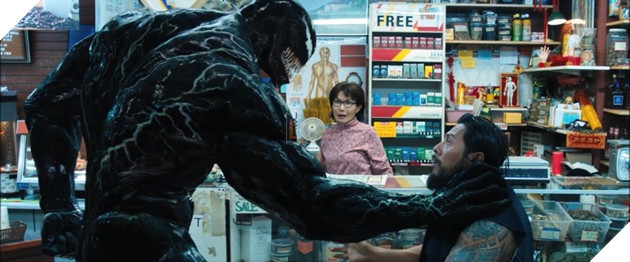 Review phim Venom - Tu hanh dong bao luc thanh phim hai gia dinh cho moi do tuoi 8 Review phim Venom - Từ hành động bạo lực thành phim hài gia đình cho mọi độ tuổi 8
