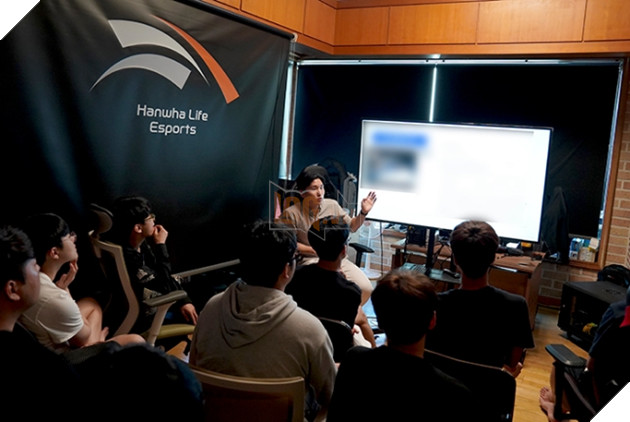 Hanwha Life Esports Global Challenge: Giai dau nuoi duong tai nang LMHT Viet Nam chinh thuc bat dau 3 Hanwha Life Esports Global Challenge: Giải đấu nuôi dưỡng tài năng LMHT Việt Nam chính thức bắt đầu 3