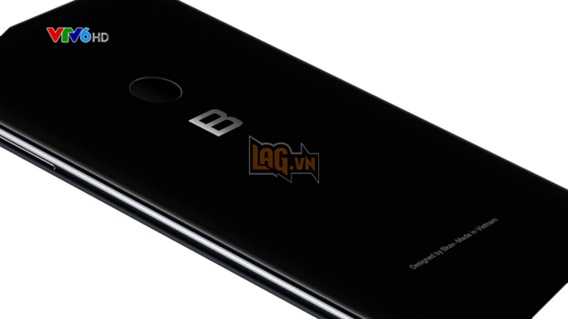 Youtuber Việt tiết lộ về Bphone 3 giá 6.99 triệu: Màn hình 6 inch tràn đáy, Snapdragon 636, camera đơn 12MP f/1.8, chống nước - Ảnh 4. Youtuber Việt tiết lộ về Bphone 3 giá 6.99 triệu: Màn hình 6 inch tràn đáy, Snapdragon 636, camera đơn 12MP f/1.8, chống nước - Ảnh 4.