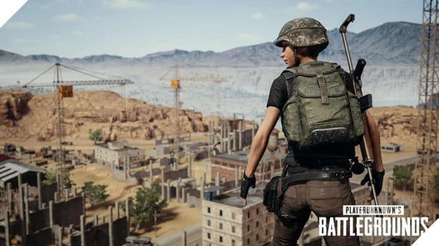Tưởng PUBG cũng giống như ngoài đời, cậu bé 13 tuổi nhảy từ tầng cao xuống và tử vong - Ảnh 4. Tưởng PUBG cũng giống như ngoài đời, cậu bé 13 tuổi nhảy từ tầng cao xuống và tử vong - Ảnh 4.