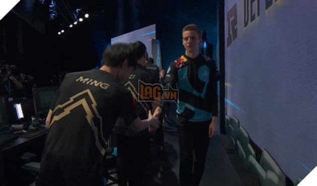 CKTG 2018: Gen.G không qua Vòng Bảng, khán giả Hàn Quốc quay sang trù ẻo RNG, cổ vũ cho các đội tuyển còn lại của bảng B - Ảnh 3.