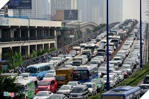 Sap gian giao truoc ham Thu Thiem, giao thong khu Dong Sai Gon te liet hinh anh 11