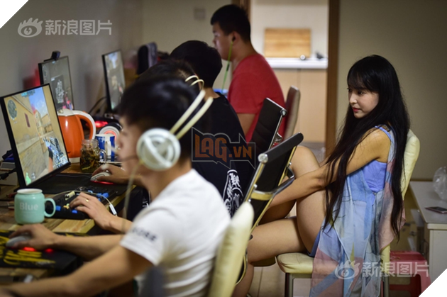 Vivi, bà chủ xinh đẹp của làng Game Trung Quốc, thu nhập gần 300 triệu/ tháng vẫn giặt quần áo, nấu cơm cho nhân viên - Ảnh 5.